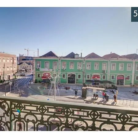 Houze_Central Studio Near Lx Factory And The River Lisbon Exterior photo